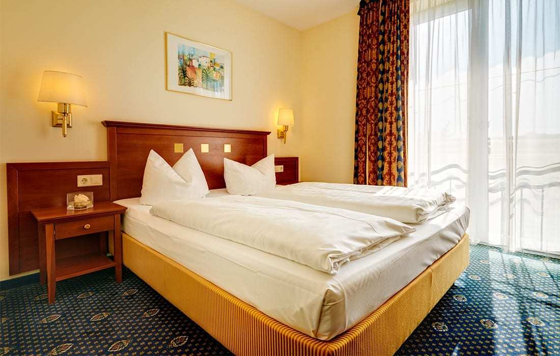 hotel room munich Airport