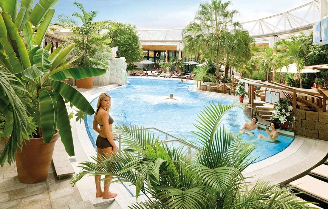 Pool Bar Therme Erding