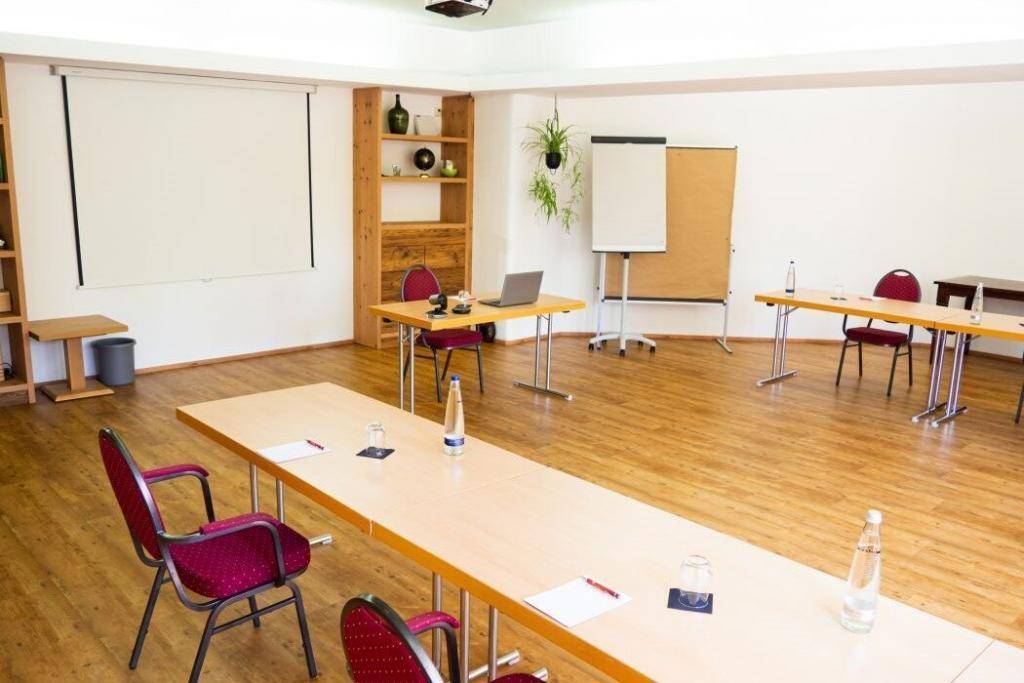 Der Konferenzraum Quelle