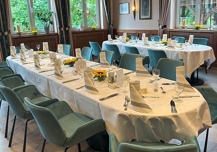 raum Maximilian Hochzeitsfeier im landhotel hallnberg hochzeitslocation 2024